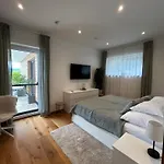 Traumhaus In Den Weinbergen - Max 8 Personen - Mit Self-check-in