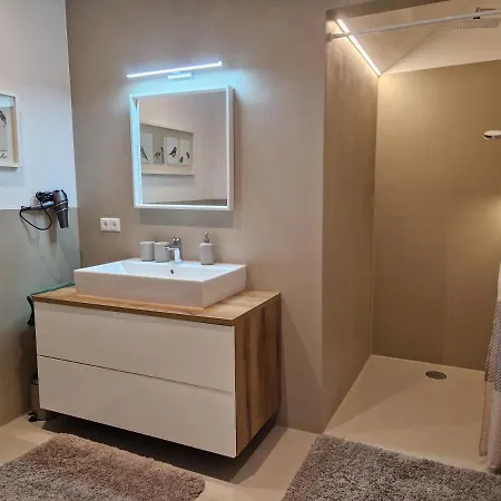 Traumhaus In Den Weinbergen - Max 8 Personen - Mit Self-check-in Sankt Stefan ob Stainz