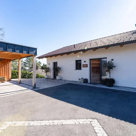 Traumhaus In Den Weinbergen - Max 8 Personen - Mit Self-check-in * Sankt Stefan ob Stainz